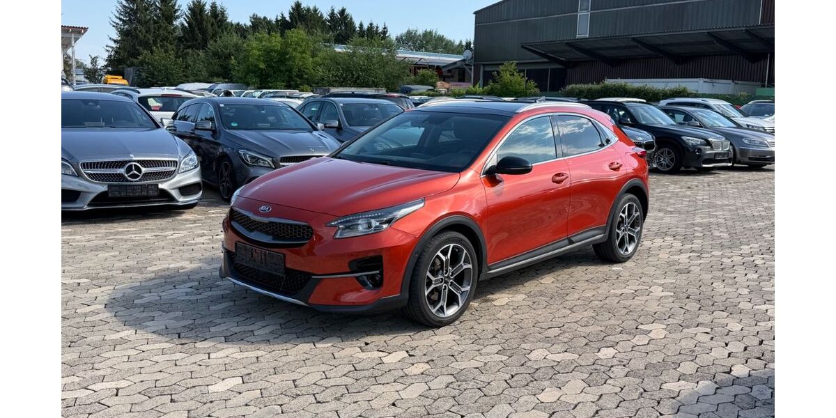 Kia XCeed 100.000 km 14.450 &euro; Erbach bei Ulm 89155