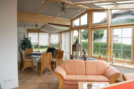 Haus Laichingen Suppingen - 7 Zimmer, 180 m&sup2;, 629.000&euro; | Angebot:25720674