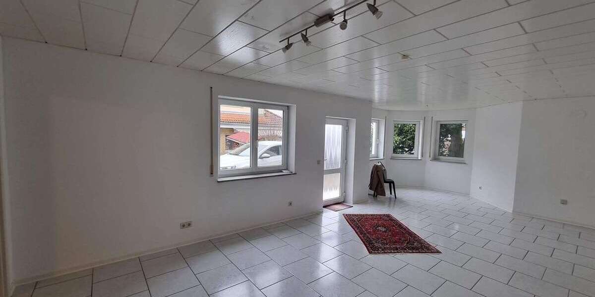 Etagenwohnung Burgrieden - 2 Zimmer, 68 m&sup2;, 199.000&euro; | Angebot:25336776