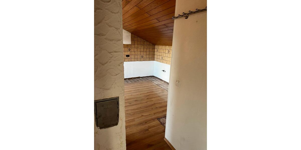 Dachgeschoßwohnung Ehingen (Donau) - 1 Zimmer, 71 m&sup2;, 165.000&euro; | Angebot:26987318