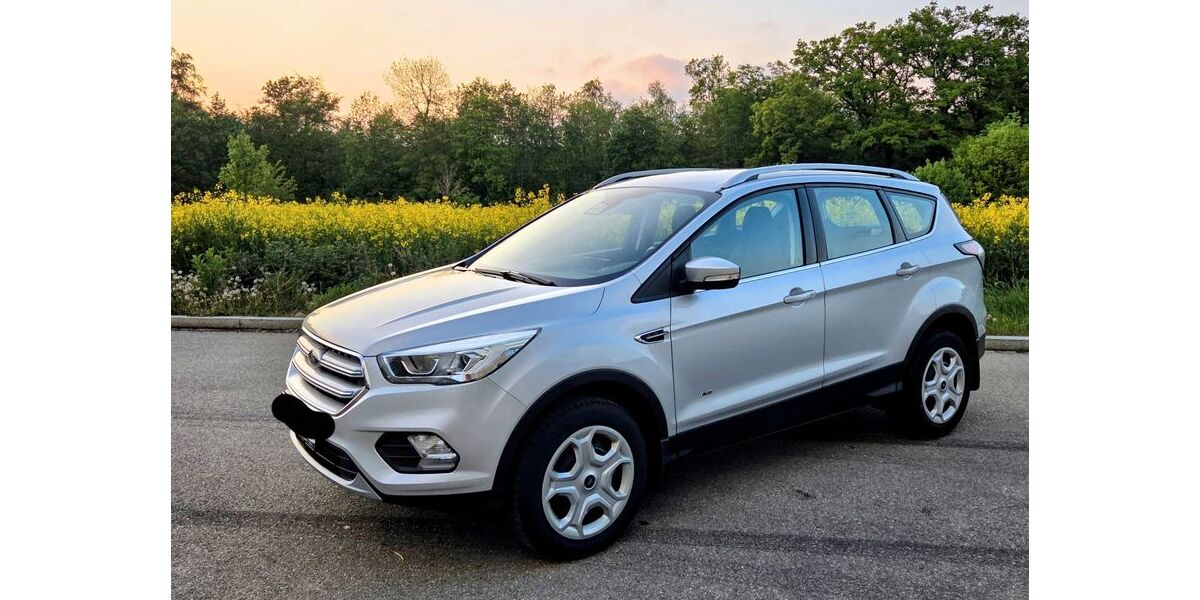 Ford Kuga 110.000 km 11.990 &euro; Ulm 89075