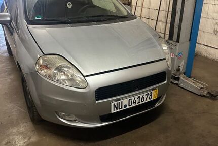 Fiat Punto 132.580 km 3.200 &euro; Senden 89250