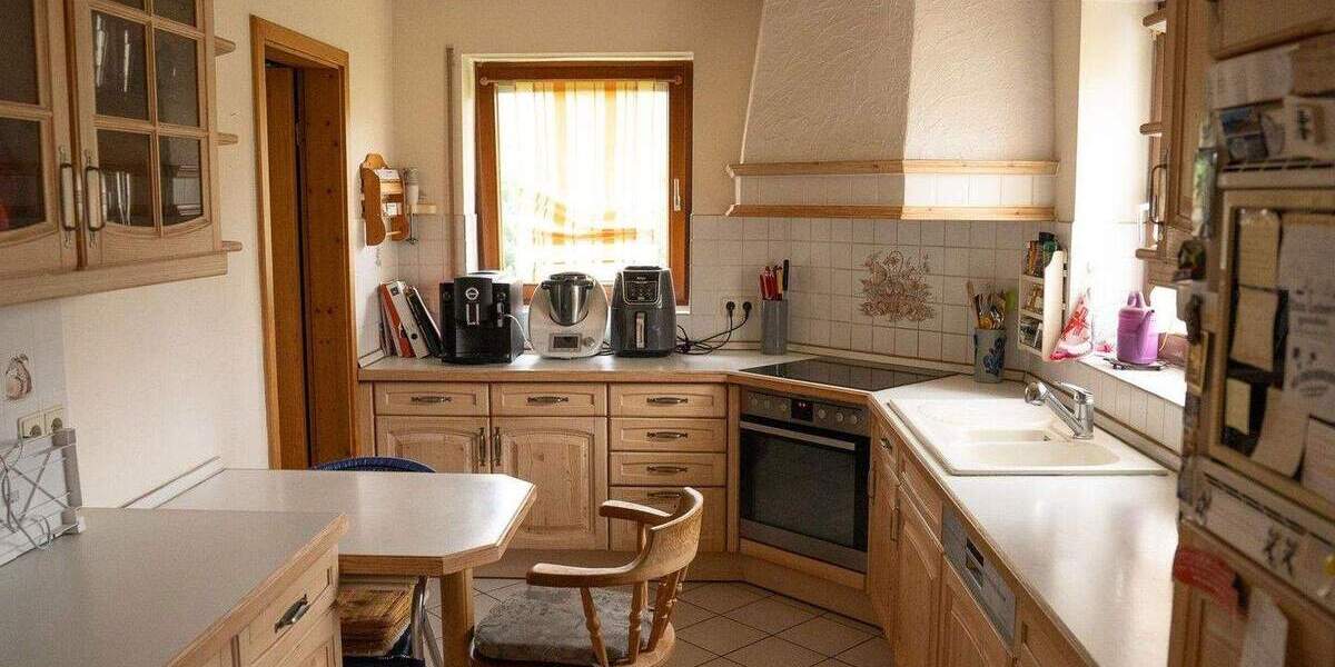 Einfamilienhaus Laichingen Suppingen - 7 Zimmer, 180 m&sup2;, 629.000&euro; | Angebot:25720674