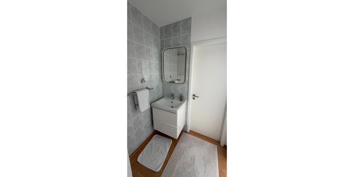 Etagenwohnung Schnürpflingen - 4 Zimmer, 100 m&sup2;, 295.000&euro; | Angebot:25860510