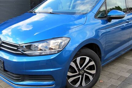 VW Touran 52.000 km 23.990 &euro; Langenau-Hörvelsingen 89129