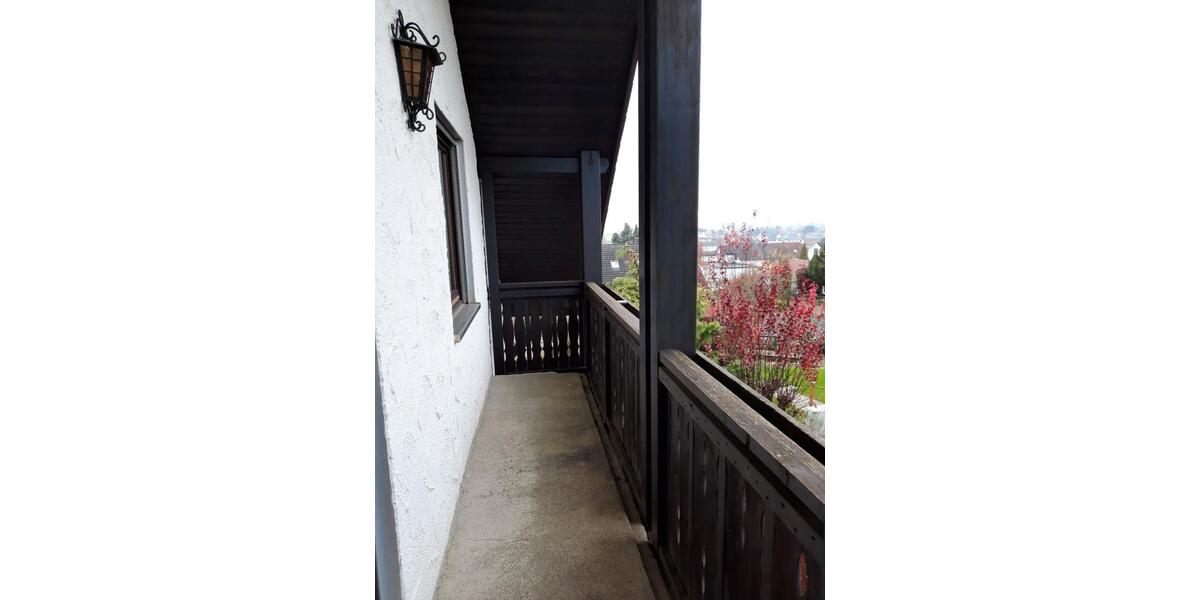 Dachgeschoßwohnung Niederstotzingen - 3 Zimmer, 90 m&sup2;, 775&euro; | Angebot:26024504