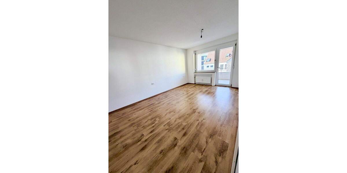 Etagenwohnung Neu-Ulm Stadtmitte - 2 Zimmer, 60 m&sup2;, 255.000&euro; | Angebot:25780301