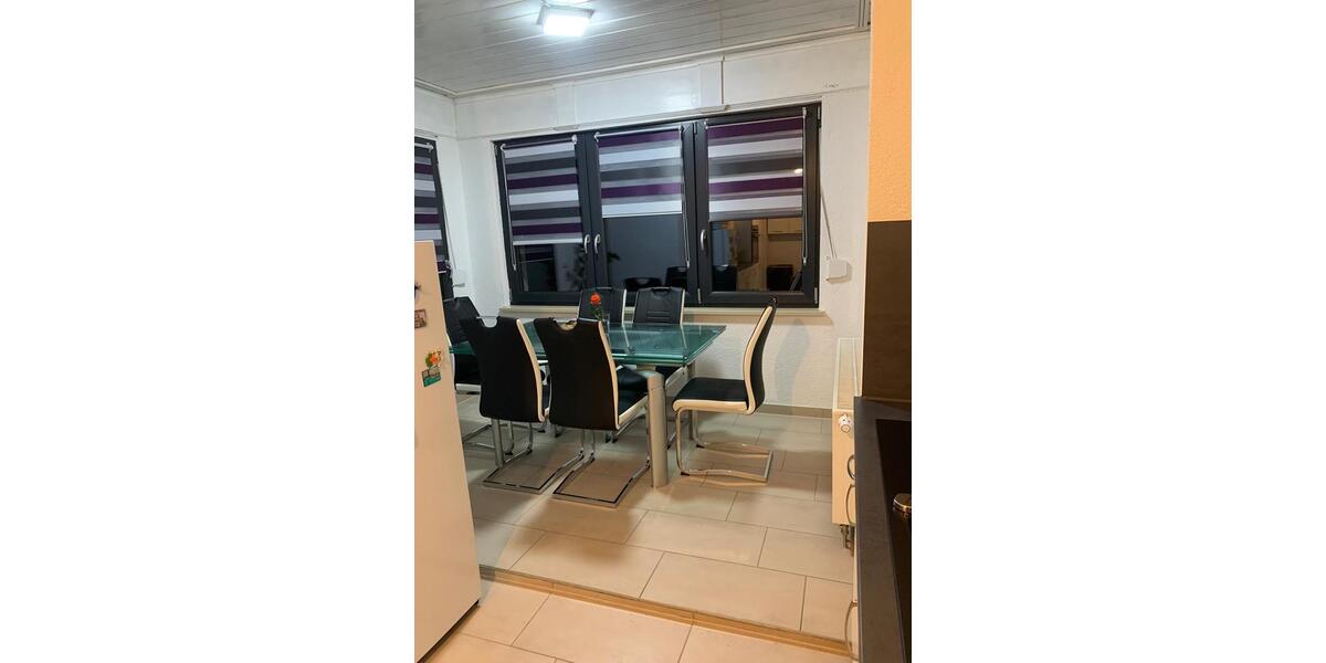 Etagenwohnung Ehingen (Donau) - 3 Zimmer, 100 m&sup2;, 1.150&euro; | Angebot:25146802