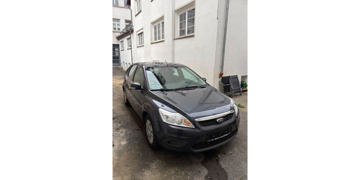 Ford Focus 103.000 km 3.199 &euro; Blaubeuren 89143