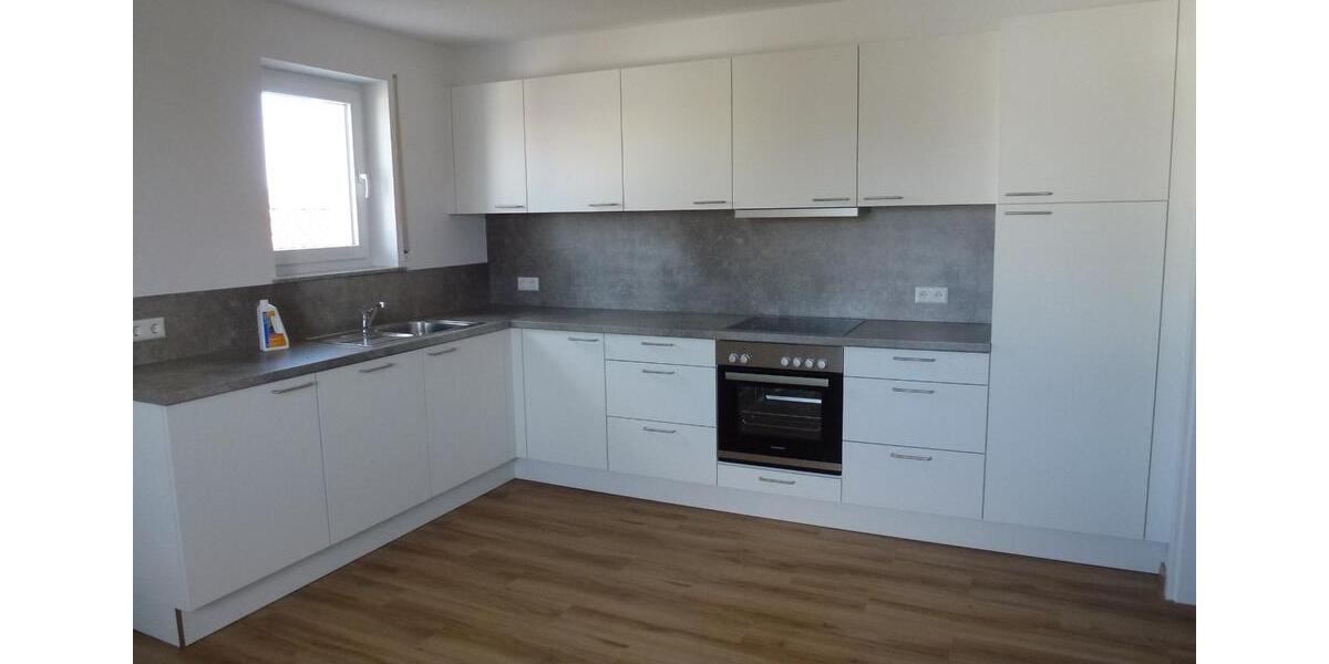 Etagenwohnung Neu-Ulm Burlafingen - 4.5 Zimmer, 101 m&sup2;, 1.150&euro; | Angebot:26045100