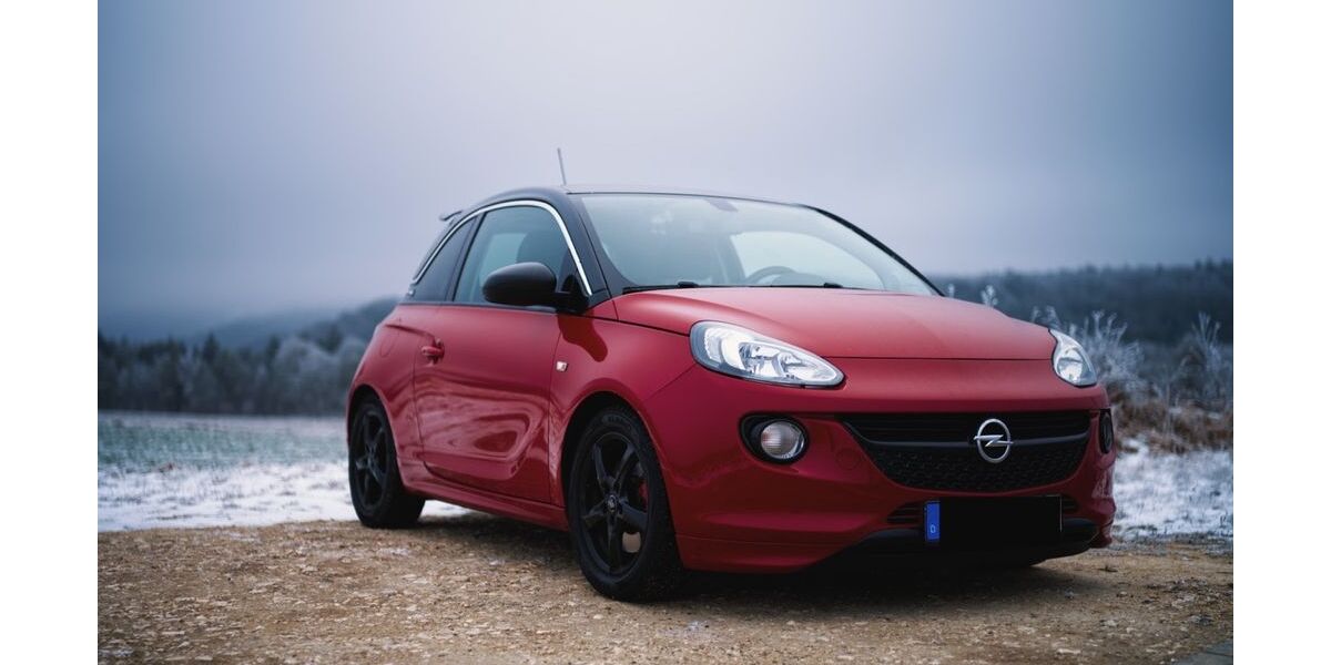 Opel Adam 109.000 km 7.700 &euro; Ulm 89075