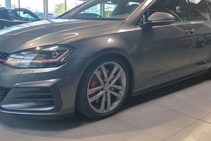 VW Golf 76.000 km 22.990 &euro; Neu-Ulm 89231