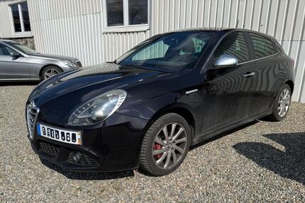 Alfa Romeo Giulietta 210.000 km 3.490 &euro; Neu-Ulm (Pfuhl) 89233