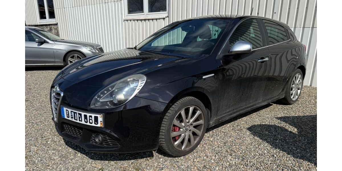 Alfa Romeo Giulietta 210.000 km 3.990 &euro; Neu-Ulm (Pfuhl) 89233