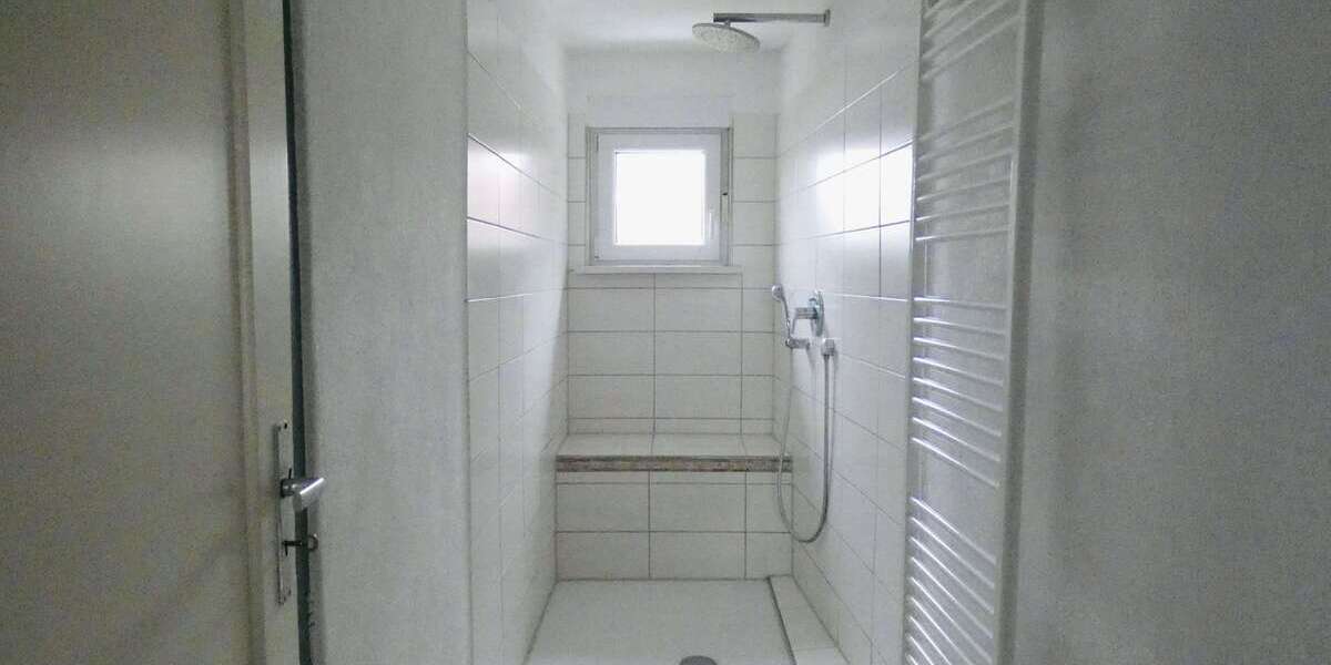 Etagenwohnung Asselfingen - 4 Zimmer, 111 m&sup2;, 185.000&euro; | Angebot:25705547