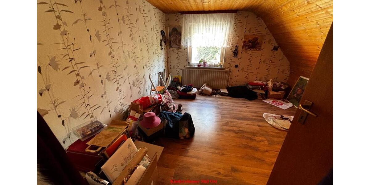 Einfamilienhaus Bibertal - 8 Zimmer, 126 m&sup2;, 258.000&euro; | Angebot:25839240