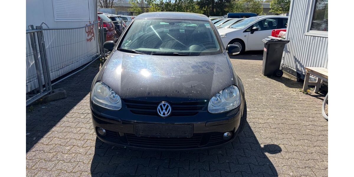 VW Golf 214.000 km 950 &euro; Neu-Ulm 89231