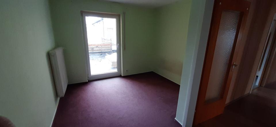 Etagenwohnung Laichingen - 5 Zimmer, 120 m&sup2;, 1.050&euro; | Angebot:24585477