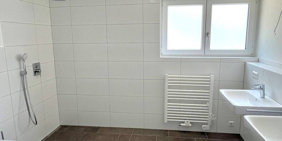 Etagenwohnung Pfaffenhofen an der Roth Pfaffenhofen - 3 Zimmer, 91 m&sup2;, 475.000&euro; | Angebot:25728450