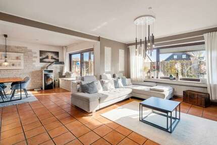 Haus Balzheim - 9 Zimmer, 240 m&sup2;, 639.000&euro; | Angebot:26018499