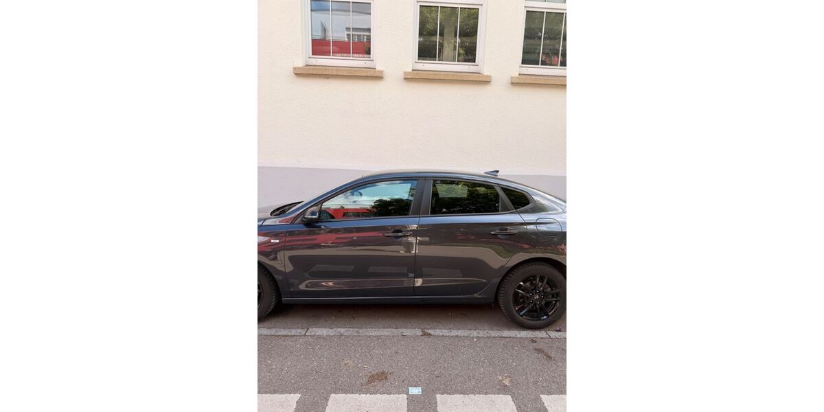 Hyundai i30 127.000 km 15.150 &euro; Ulm 89077