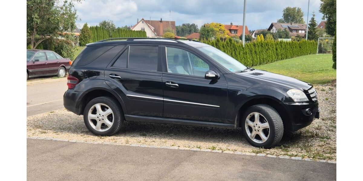 Mercedes-Benz ML 350 304.000 km 6.990 &euro; Altsteußlingen 89584