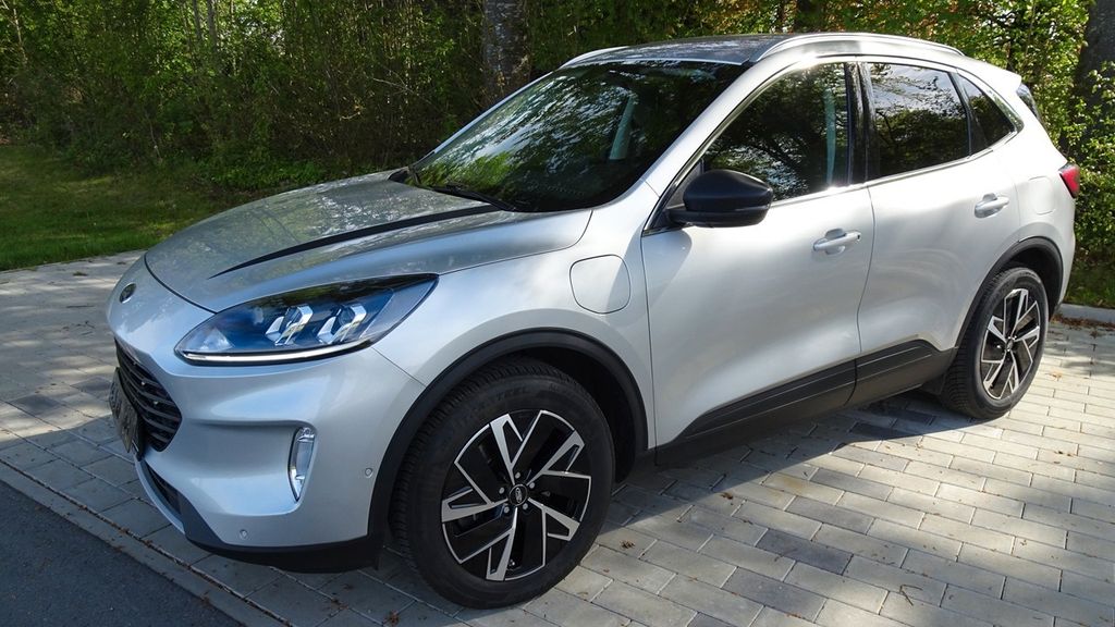 Ford Kuga 119.879 km 15.900 &euro; Mietingen 88487