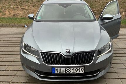Skoda Superb 142.000 km 18.000 &euro; Ulm 89075