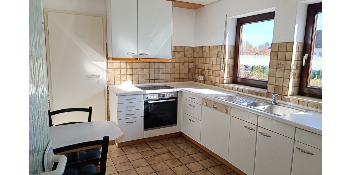 Helle u. ruhige 3,5-Zimmer-Wohnung mit Garage in zentraler Lage in Senden - 3.5 Senden | Angebot:25365255