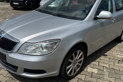 Skoda Octavia 295.121 km 1.950 &euro; Achstetten 88480