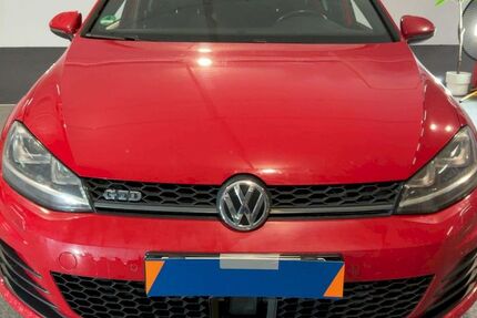 VW Golf 225.791 km 5.749 &euro; Ulm 89079