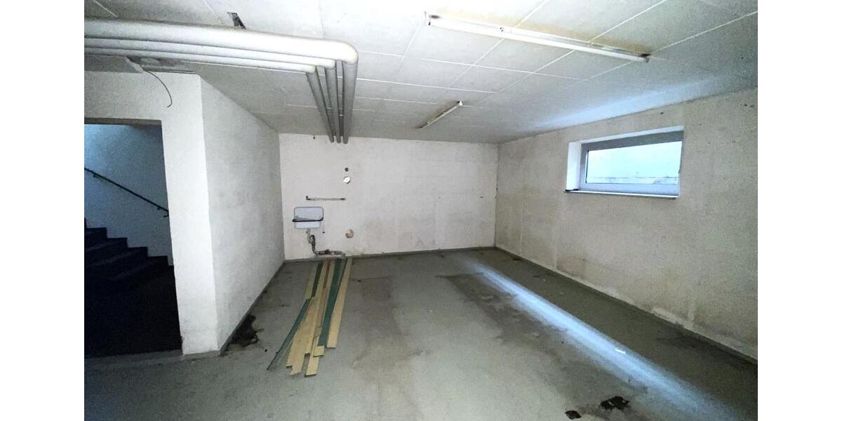 Gewerbeobjekt Neu-Ulm Burlafingen - 2.100&euro; | Angebot:15962060