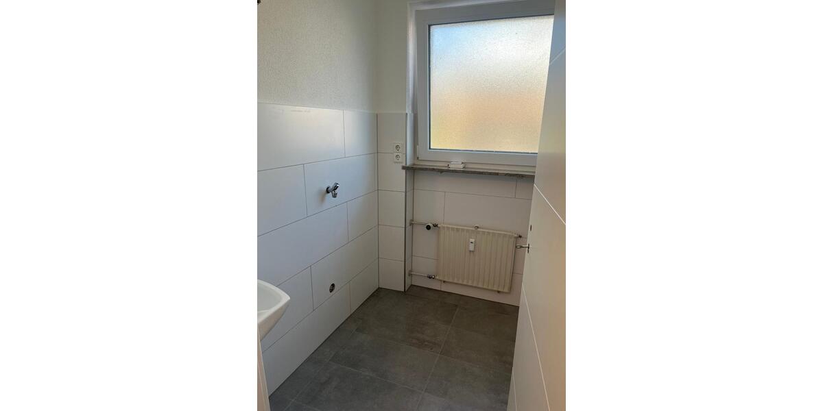 Etagenwohnung Bernstadt - 3 Zimmer, 97 m&sup2;, 1.250&euro; | Angebot:25804683