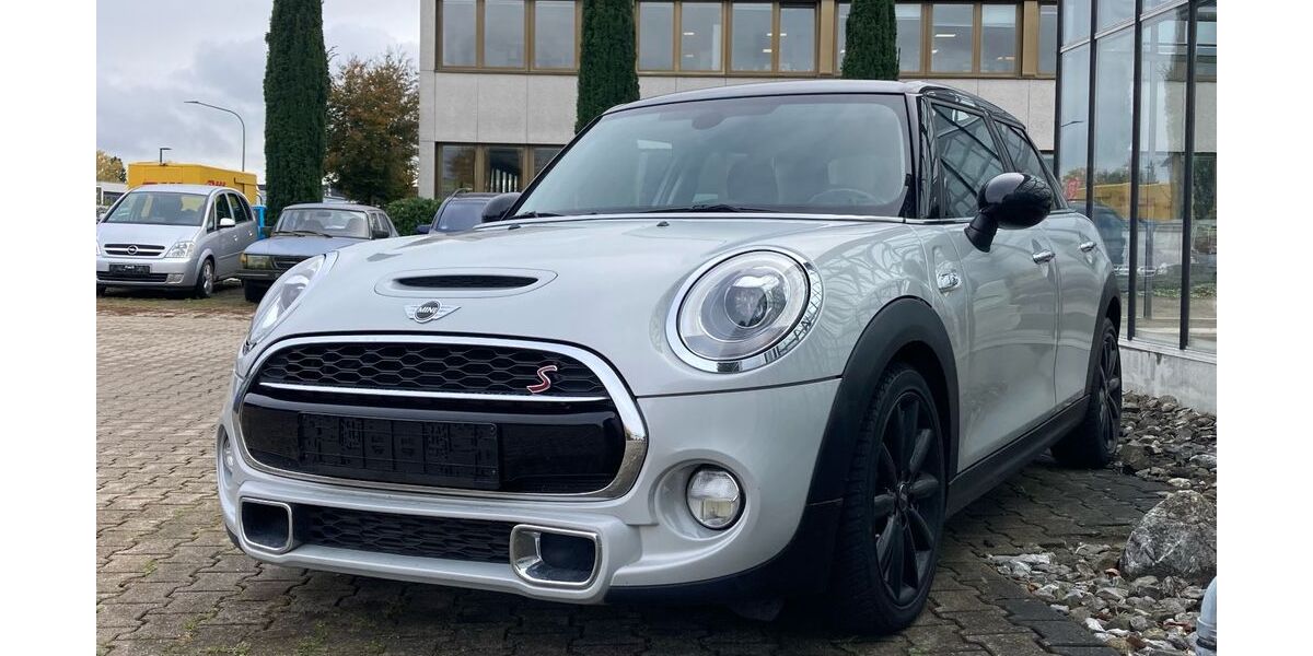 Mini Cooper SD 95.000 km 16.200 &euro; Neu-Ulm 89231