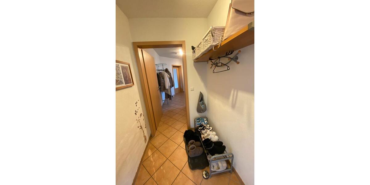 Etagenwohnung Burgrieden - 1 Zimmer, 200 m&sup2;, 500&euro; | Angebot:25366418