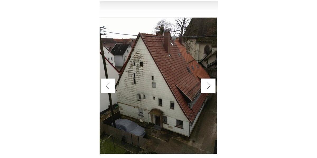 Einfamilienhaus Laichingen - 8 Zimmer, 122 m&sup2;, 140.000&euro; | Angebot:25935167