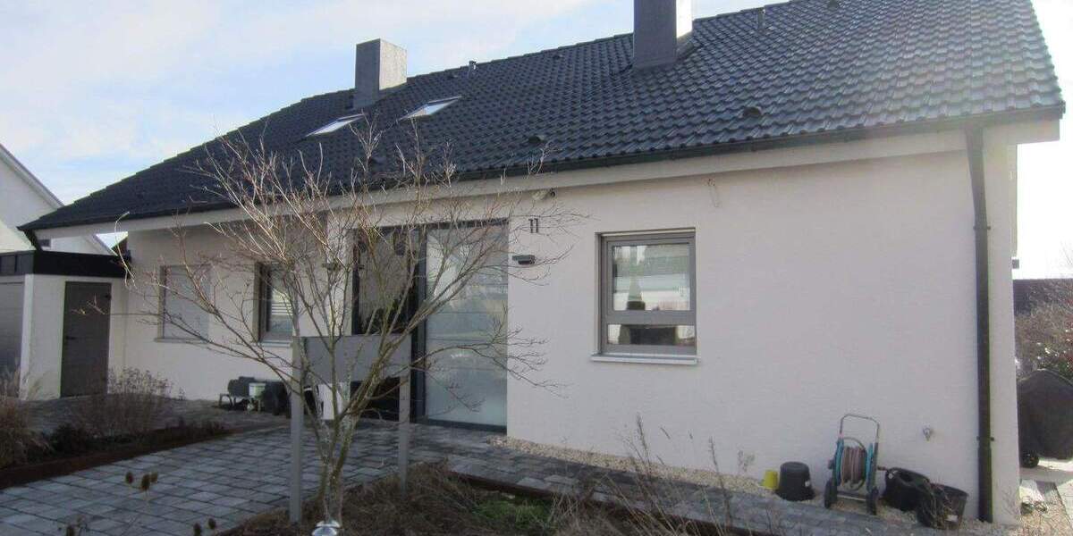 Einfamilienhaus Ehingen (Donau) Dettingen - 9 Zimmer, 230 m&sup2;, 695.000&euro; | Angebot:25680783