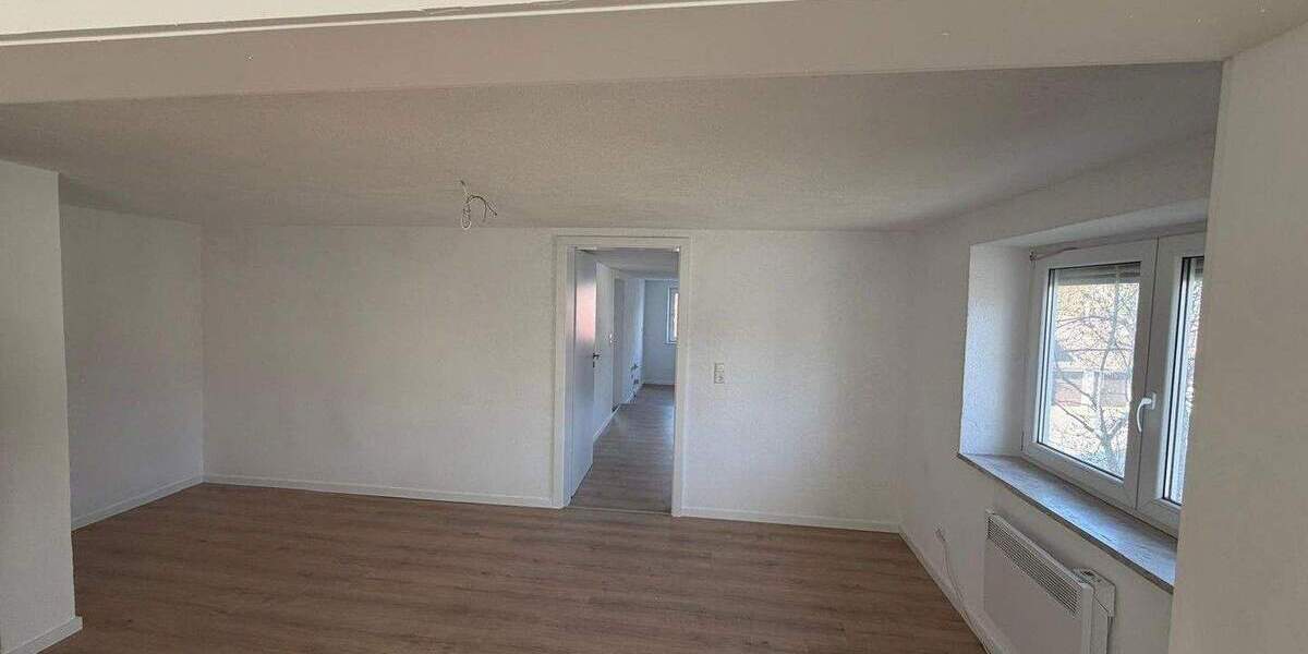 Etagenwohnung Langenau (Albeck) Albeck - 6 Zimmer, 148 m&sup2;, 295.000&euro; | Angebot:25824686
