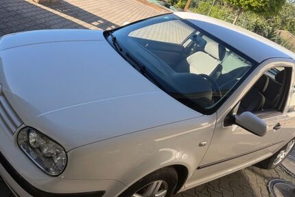 VW Golf 160.888 km 2.000 &euro; Herbrechtingen 89542