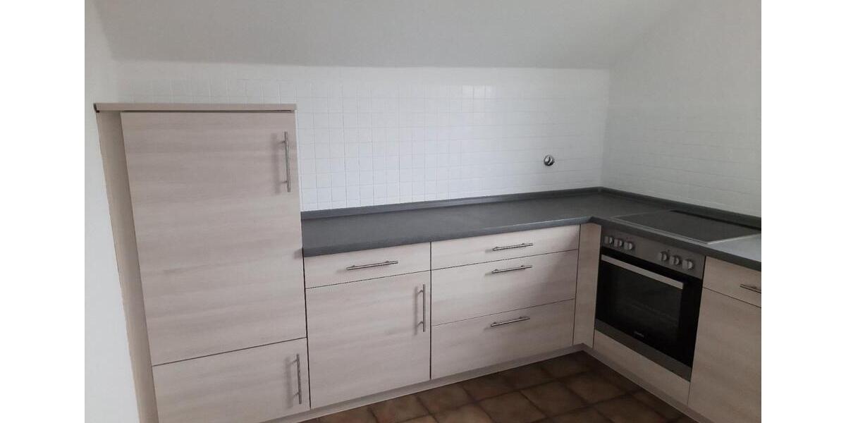Dachgeschoßwohnung Niederstotzingen - 3 Zimmer, 90 m&sup2;, 775&euro; | Angebot:26024504