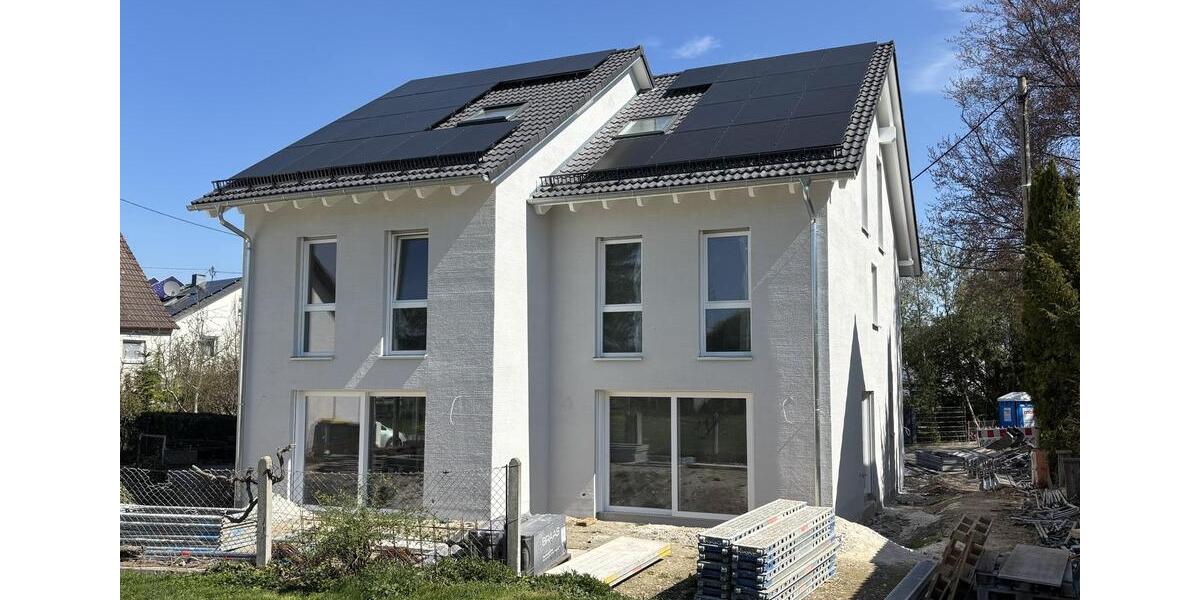 Doppelhaushälfte Illertissen - 6 Zimmer, 138 m&sup2;, 1.750&euro; | Angebot:26438140