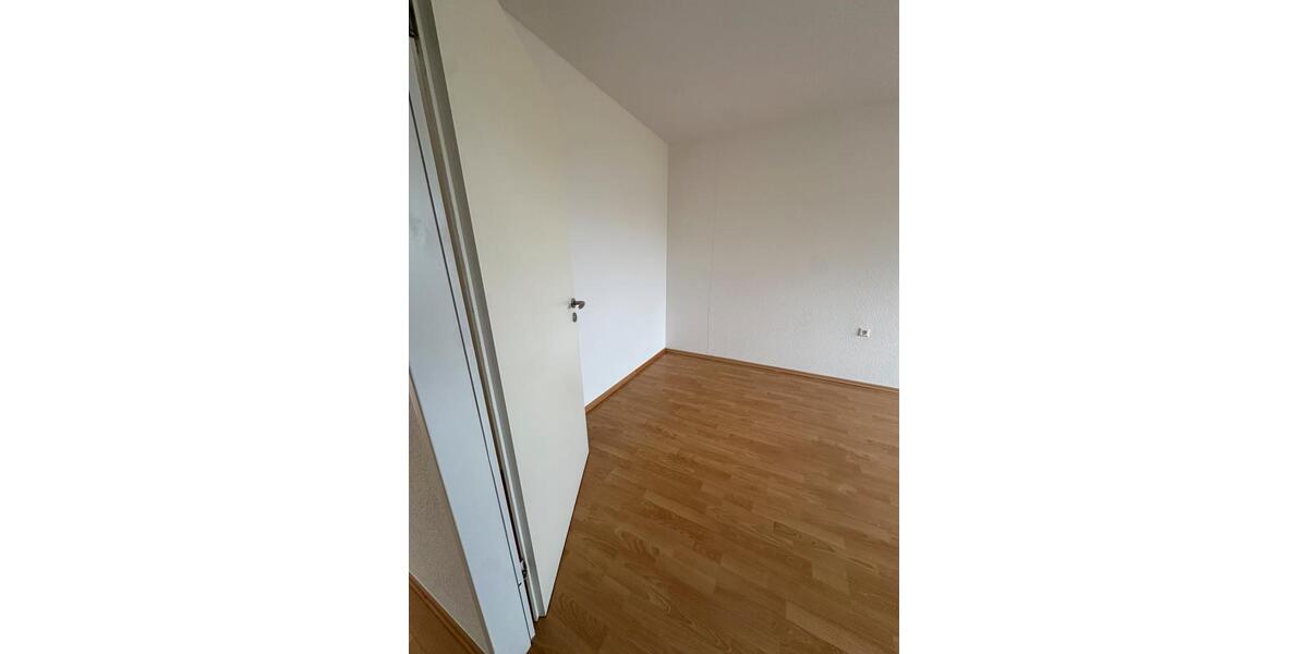 Etagenwohnung Neu-Ulm Ludwigsfeld - 3 Zimmer, 80 m&sup2;, 1.330&euro; | Angebot:25648872
