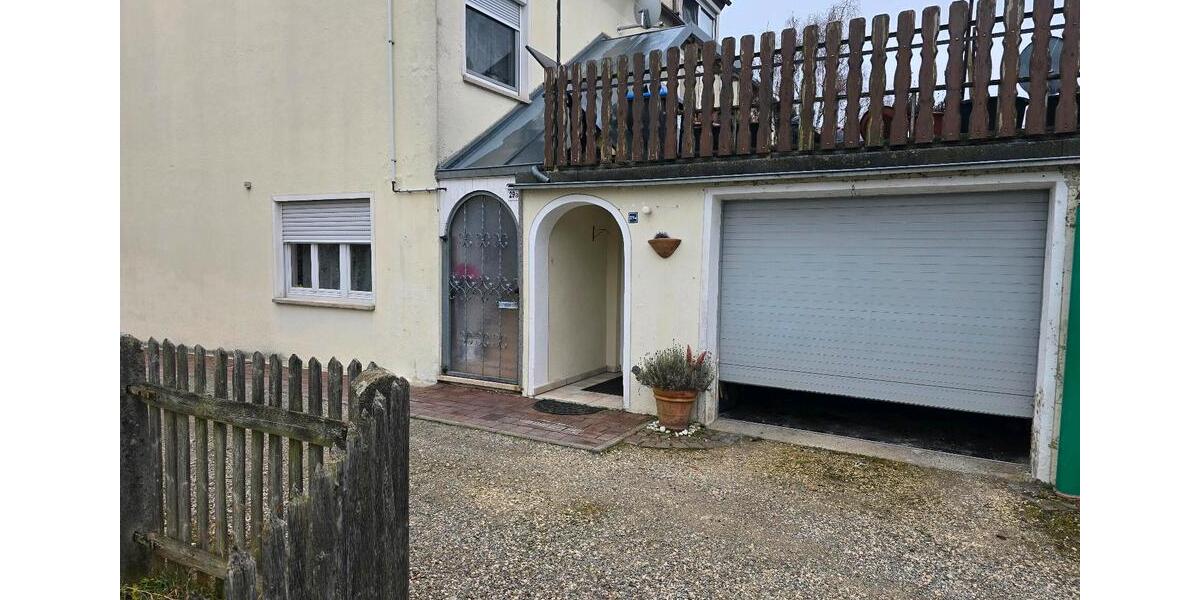 Erdgeschoßwohnung Ichenhausen - 3 Zimmer, 85 m&sup2;, 255.000&euro; | Angebot:25405622