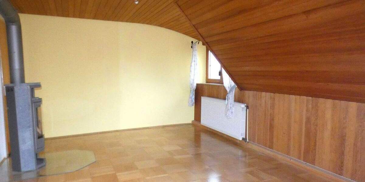 Mehrfamilienhaus, Wohnhaus Asselfingen - 8 Zimmer, 187 m&sup2;, 450.000&euro; | Angebot:25747329