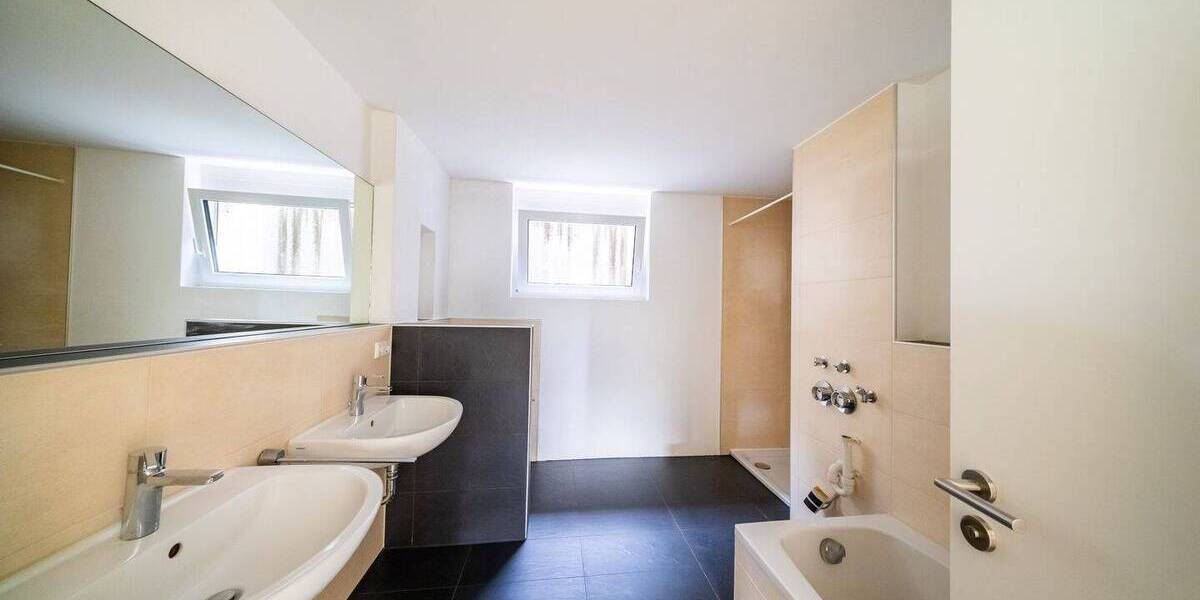 Etagenwohnung Ehingen (Donau) Nasgenstadt - 2 Zimmer, 75 m&sup2;, 250.000&euro; | Angebot:26105542