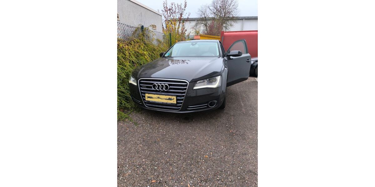 Audi A8 222.000 km 15.999 &euro; Neu Ulm 89231