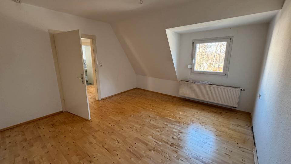 Maisonettenwohnung Ulm - 4 Zimmer, 115 m&sup2;, 1.300&euro; | Angebot:25716861