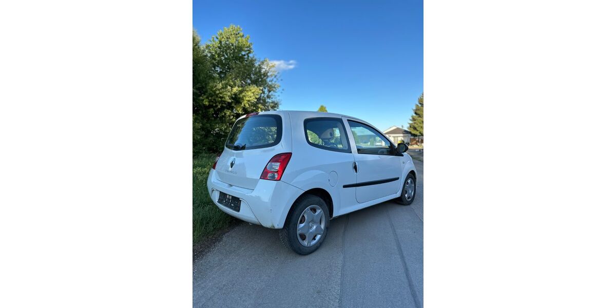 Renault Clio 149.000 km 2.199 &euro; Neu-Ulm 89231
