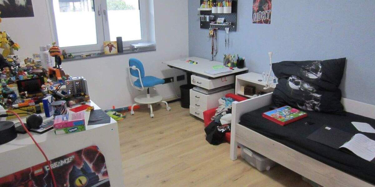 Einfamilienhaus Ehingen (Donau) Dettingen - 9 Zimmer, 230 m&sup2;, 695.000&euro; | Angebot:25680783