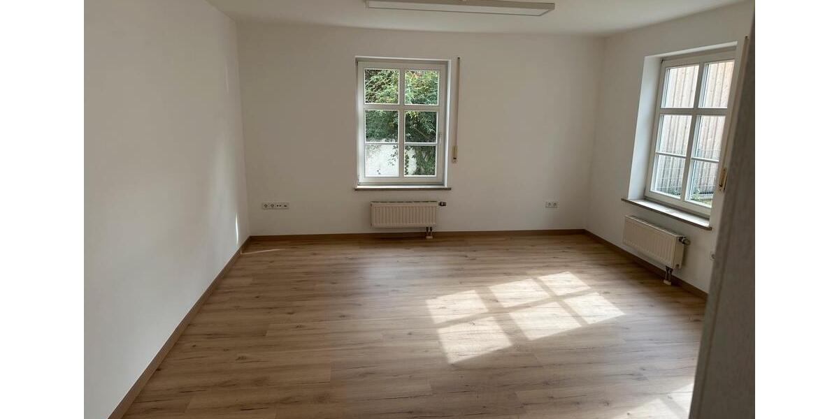 Gewerbeobjekt Ichenhausen - 620&euro; | Angebot:25840497